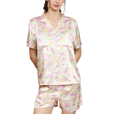 Wacoal  Any Thai Any Where Collection วาโก้ ชุดนอนกันโป๊ รูปแบบเสื้อแขนสั้น กางเกงขาสั้น พิมพ์ลายขนมไทย รุ่น WN7V14 สีเหลือง (YE)