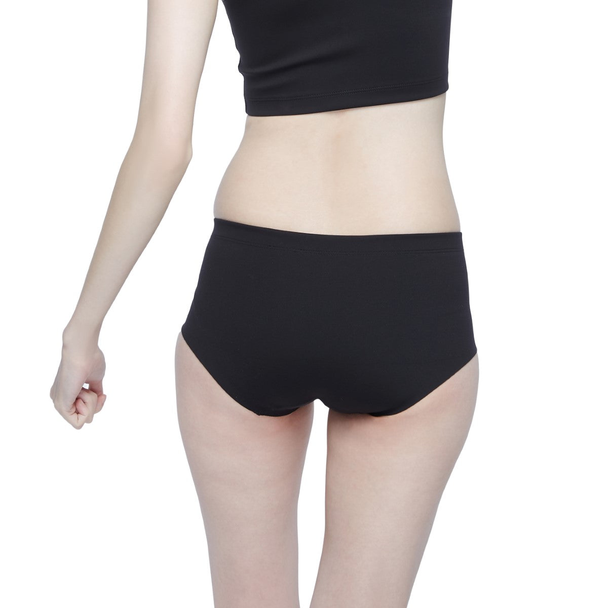Wacoal FREEDOMเสื้อกล้ามกระชับอก Free cut แบบครึ่งตัว (เสื้อและกางเกงใน) รุ่น WX1509+WX2604 สีดำ (BL)