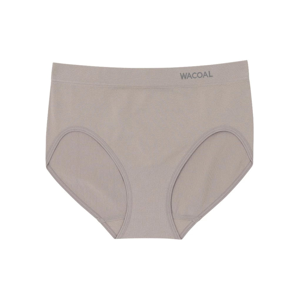 Wacoal Body Seamless Panty กางเกงในรุ่น WU3E03 สีกากี (KA)