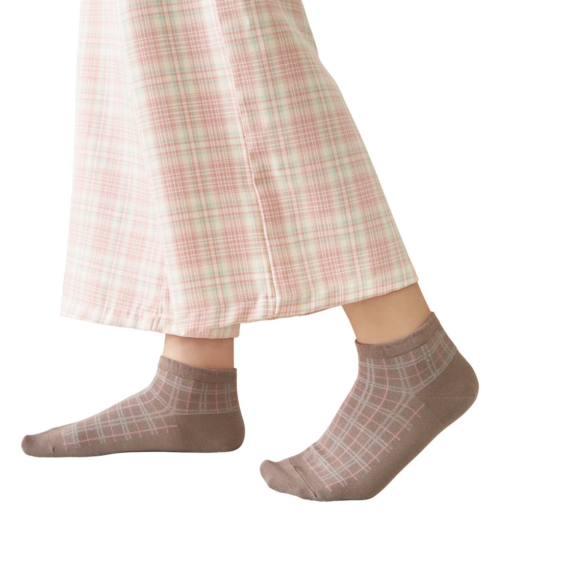 ถุงเท้าข้อสั้น Premium Cotton Socks Selected by Wacoal รุ่น WW110300 สีโอวัลติน (OT)