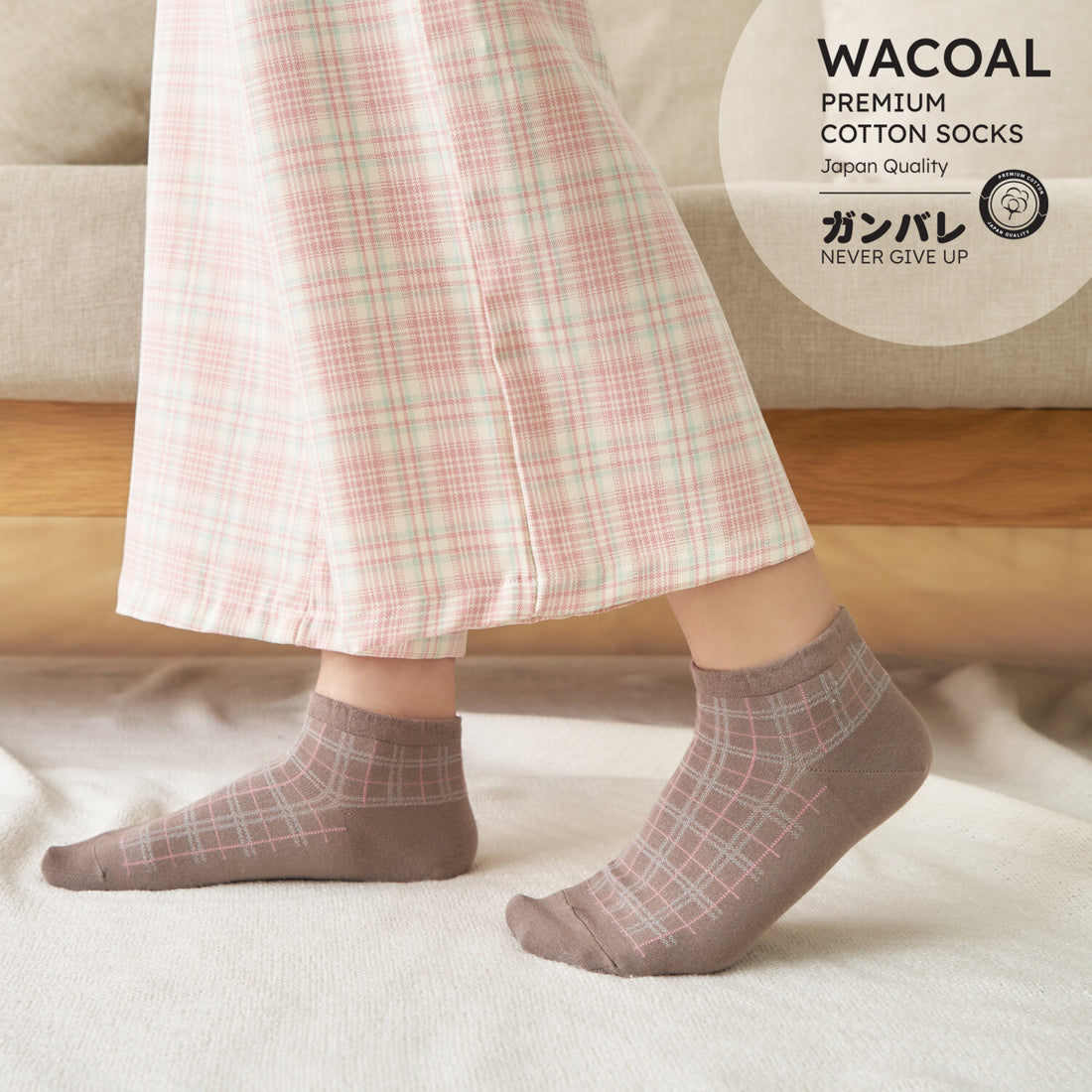 ถุงเท้าข้อสั้น Premium Cotton Socks Selected by Wacoal รุ่น WW110300 สีโอวัลติน (OT)