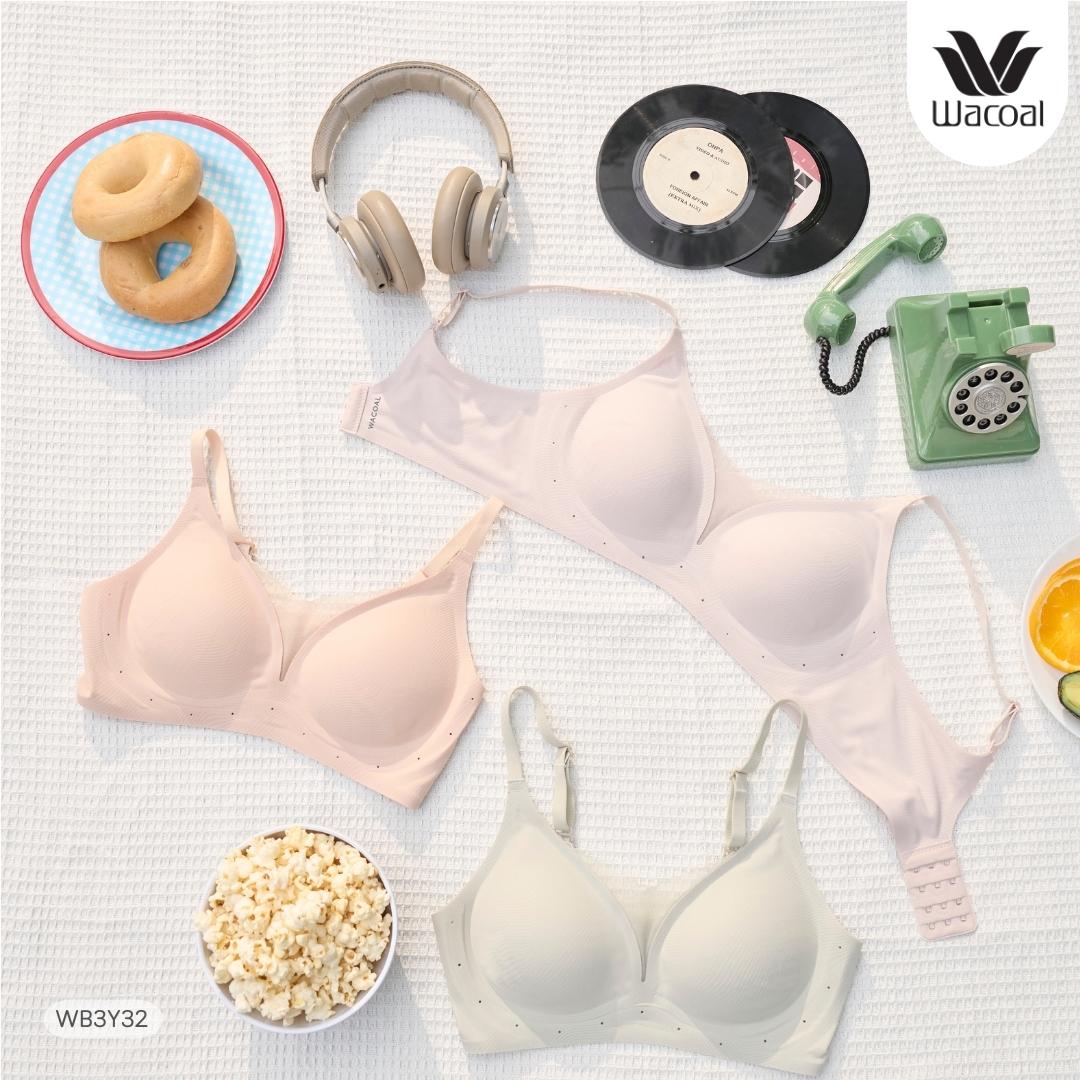 Wacoal Smart Size Jelly Bra Charming Lace บราไร้โครง วาโก้ รุ่น WB3Y32 สีเขียว (GR)