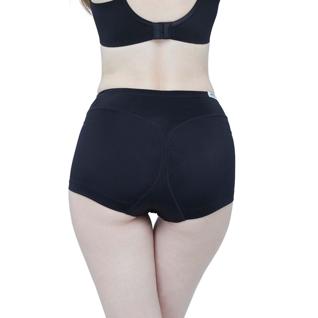 Wacoal Cool Innovation Hips model underwear for buttocks and hips WY1177 black (BL)